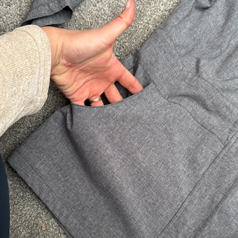 WonderWink Women's Charcoal Hooded Jacket - Picture 6 of 7